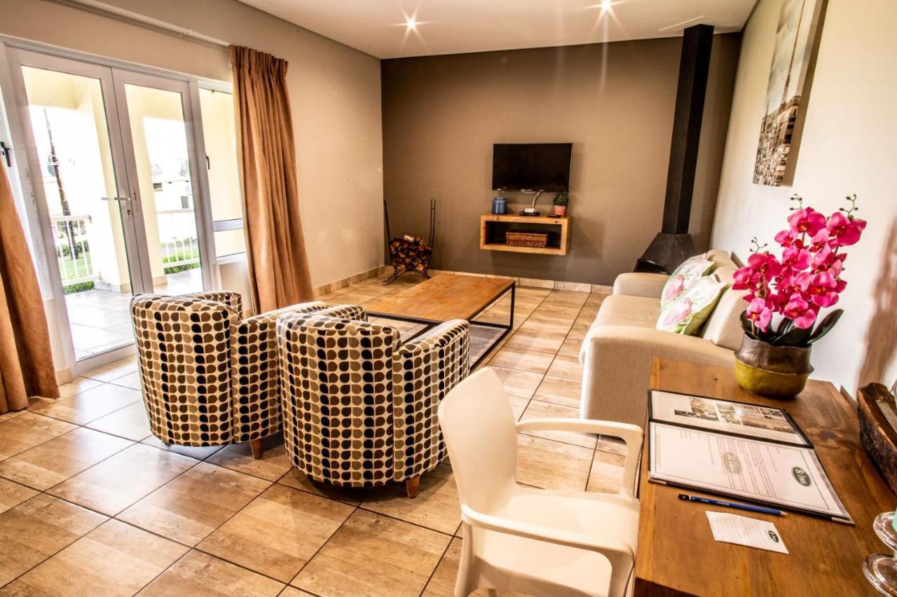 St Ives Midlands Villa Lidgetton ภายนอก รูปภาพ
