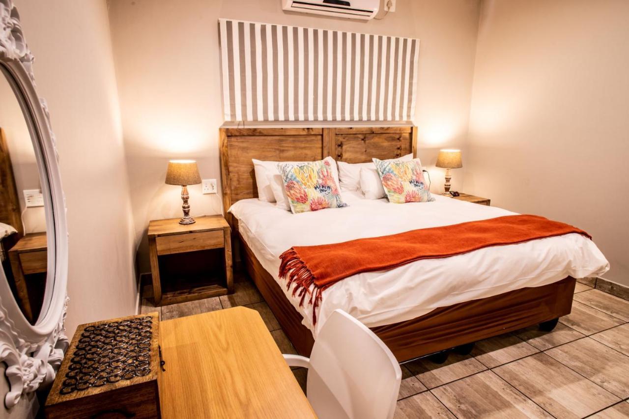 St Ives Midlands Villa Lidgetton ภายนอก รูปภาพ
